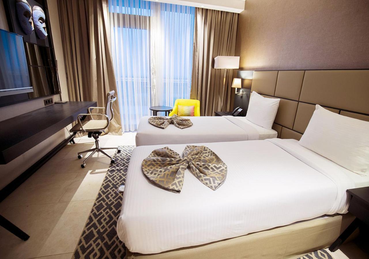 ברזוויל Grand Hotel De Kintele מראה חיצוני תמונה