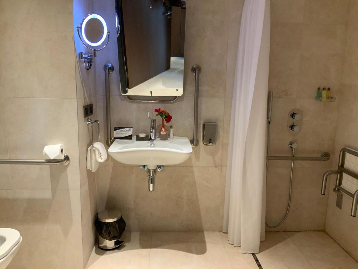 ברזוויל Grand Hotel De Kintele מראה חיצוני תמונה